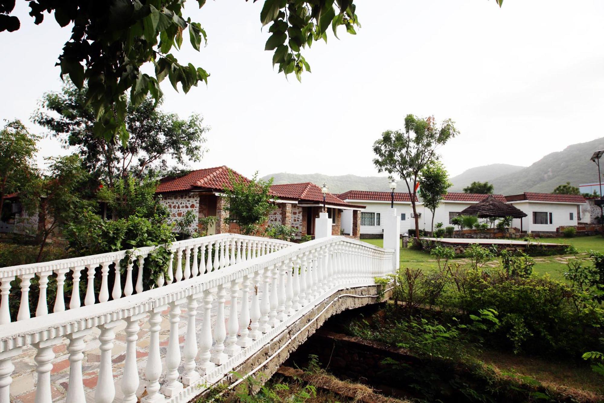 Virat Resorts, Sariska Rajasthan Bairat Экстерьер фото
